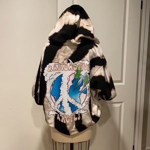 Boys Lie Radioactive Angel Hoodie ★